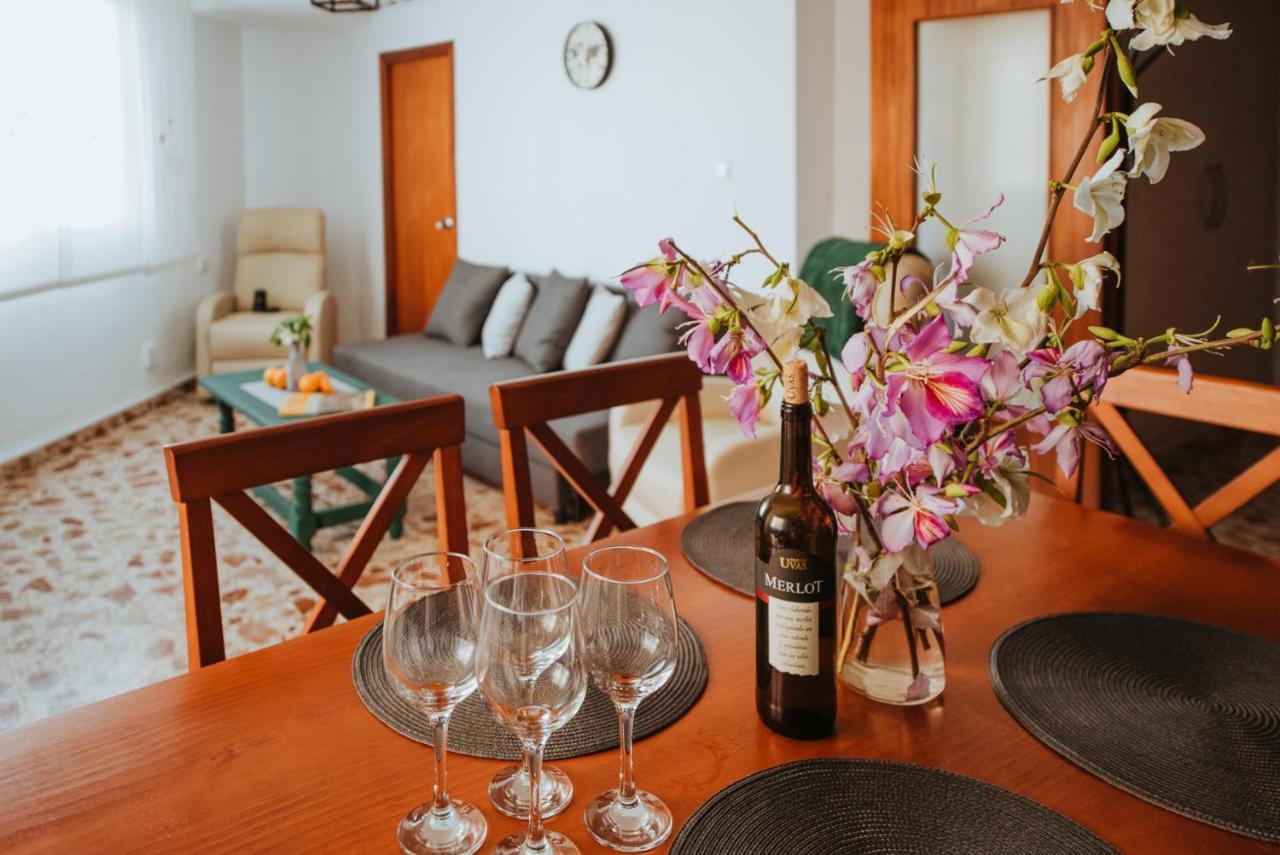 La Perla Del Puerto Apartment *